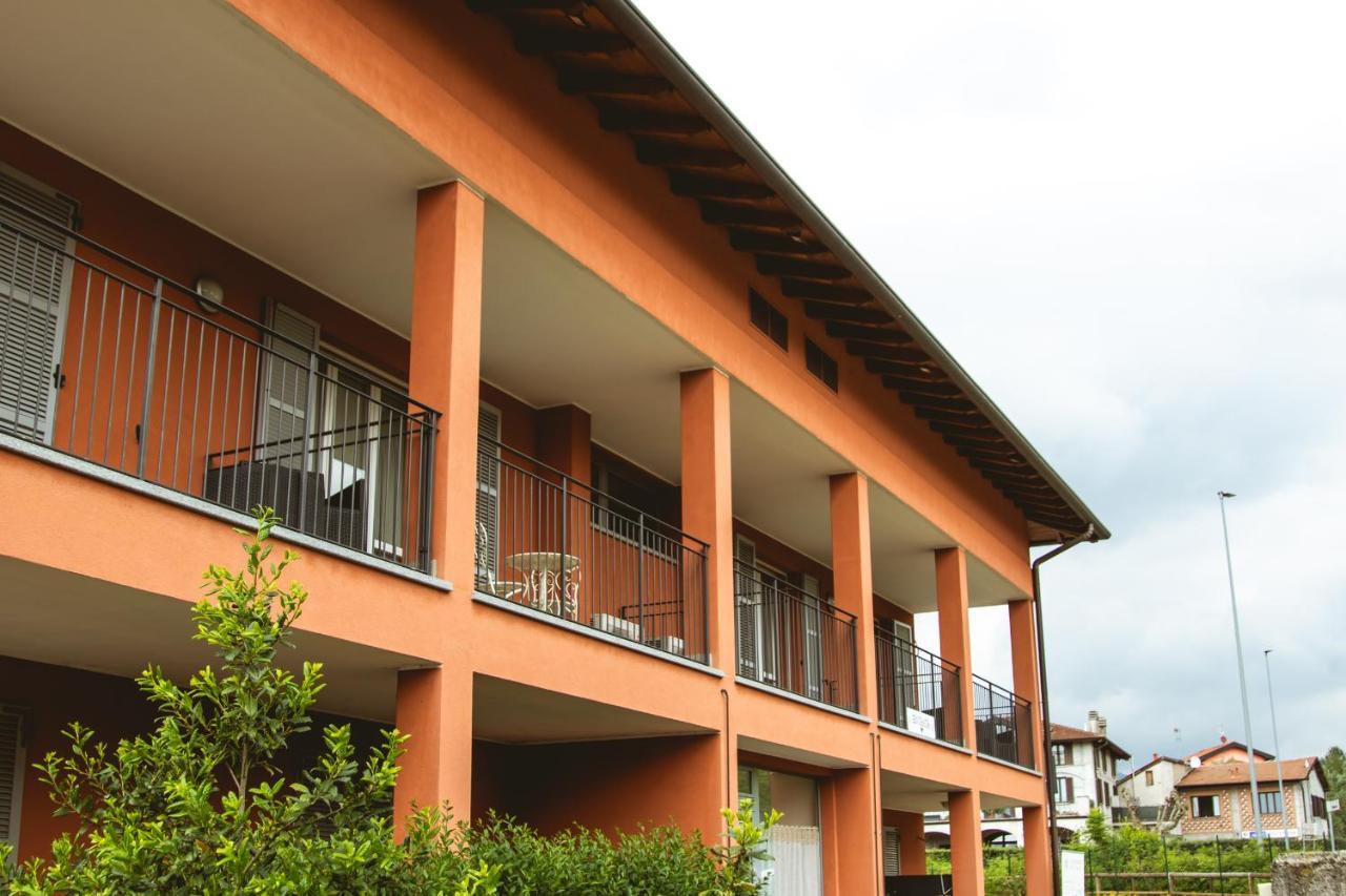 Agriturismo Familiare I Giardini Del Lago Varese Exterior foto